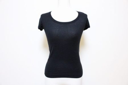 ウエスト部分もタイトになってスタイルアップ！セオリーのカットソーを買取しました