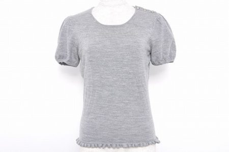 バルーン袖が優しい雰囲気を演出！トゥービーシックのセーターを買取しました