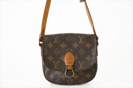 荷物が少なめな方にも嬉しいサイズ感！ルイ・ヴィトン ショルダーバッグを買取しました