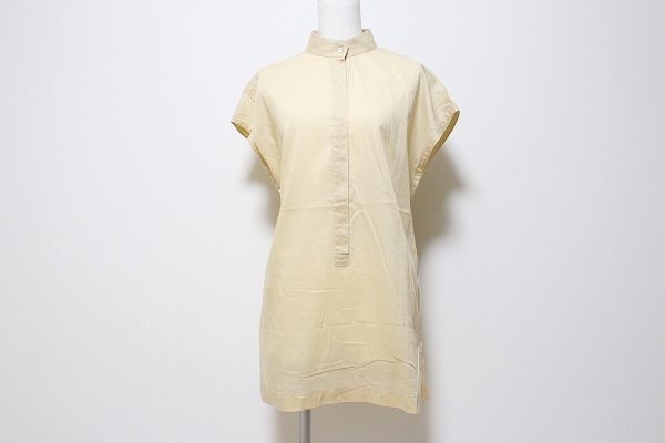 首元が程よくしまっておしゃれ!セオリー シャツ チュニックを買取しました