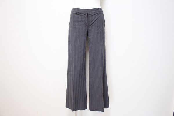 使いやすくてスタイリッシュに決まる！セオリーリュクスのパンツを買取しました