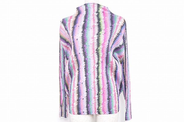 着るだけで豪華な印象になれる！プリーツプリーズ イッセイミヤケ カットソーを買取しました