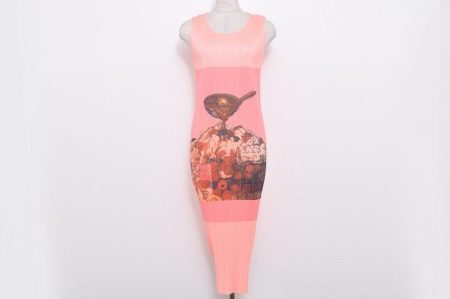 Iラインデザインでスリムな印象に！プリーツプリーズのワンピースを買取しました