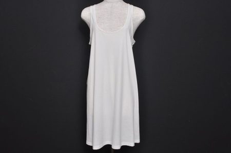 清潔感をアップするのにはピッタリ！メフウ センソユニコ ワンピース を買取しました