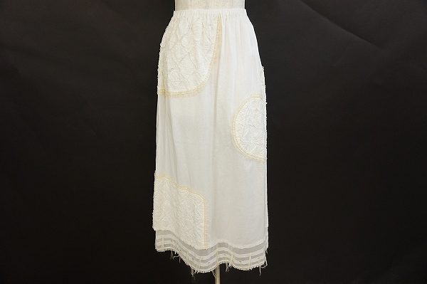 優しい雰囲気が素敵！アルベロベロのスカートを買取しました