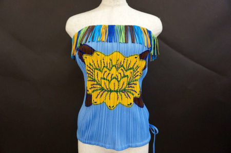 引き込まれそうなお花でインパクトを！プリーツプリーズのカットソーを買取しました