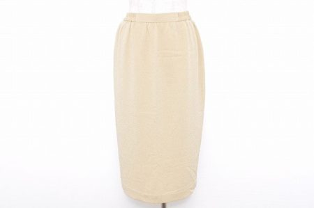 ほどよい丈で上質なオーラを放ちませんか？詩仙堂 スカート を買取しました