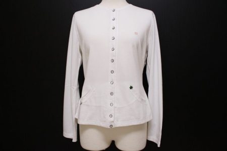 シルバーボタンが上品に決まる！マドモアゼルノンノンのカーディガンを買取しました