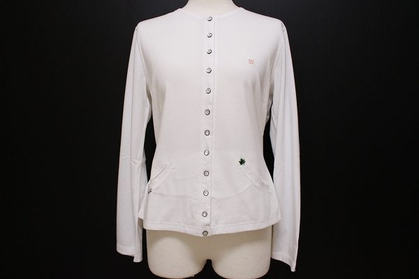 シルバーボタンが上品に決まる!マドモアゼルノンノンのカーディガンを買取しました