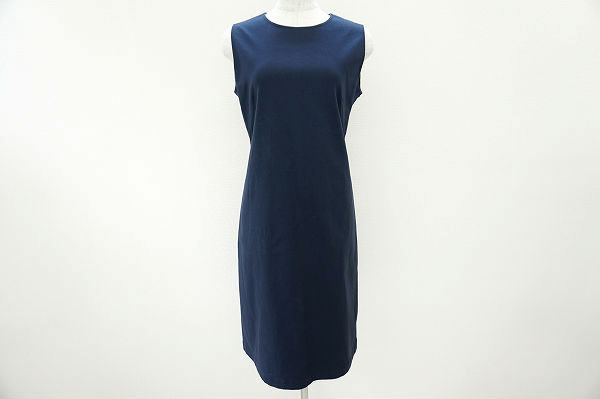 タイトなデザインでエレガンスな雰囲気が叶う！セオリーリュクスのワンピースを買取しました