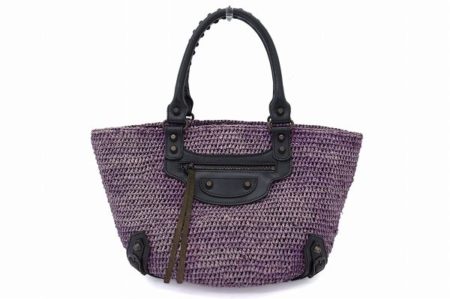 スタイリッシュで軽やかな雰囲気を演出！バレンシアガのカゴバッグを買取しました