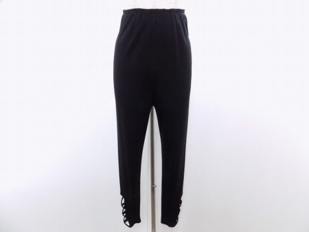 ワンピースやチュニックの必需品！伊太利屋のレギンスをお売りいただきました