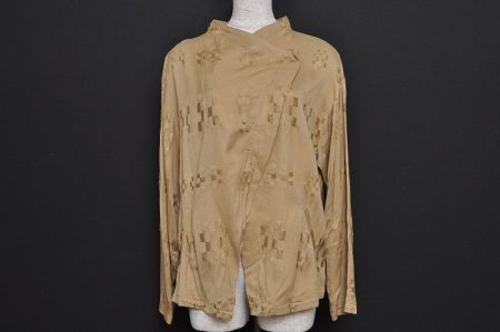 合わせやすさトップクラスのベージュ！慈雨 センソユニコ ジャケットを買取しました
