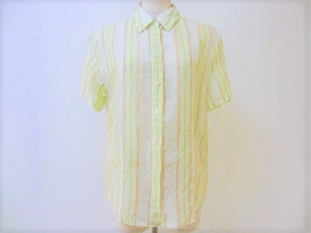 さわやかでスッキリとした雰囲気が完成します！マドモアゼルノンノンのシャツブラウスを買取しました