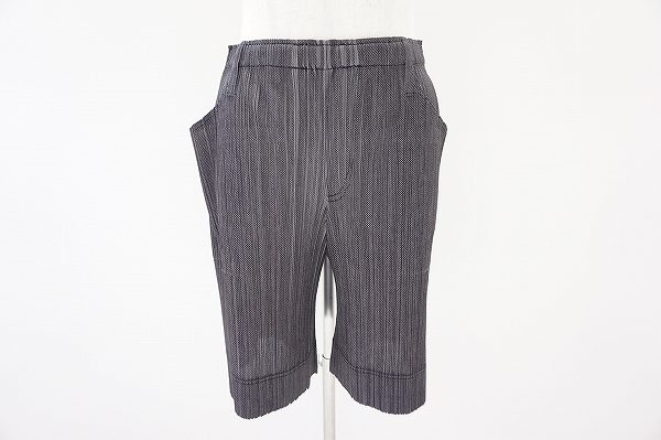 しっとりとした雰囲気もプラスできる!プリーツプリーズのハーフパンツを買取しました