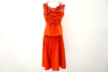 華やかな朱色がエレガント！ユキトリイのセットアップを買取しました