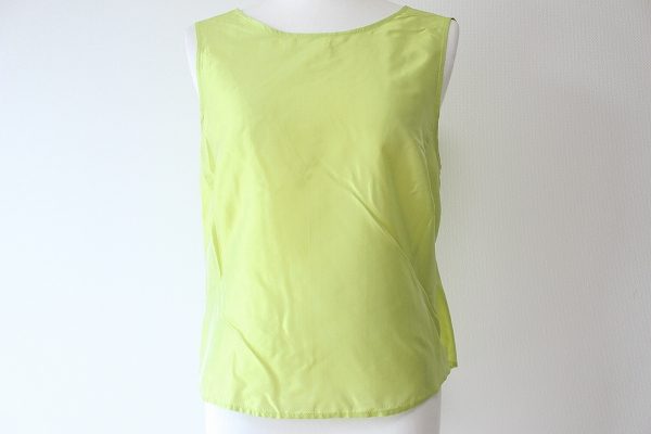 洋服からインテリアまでまとめて買取!ジョルジオアルマーニのカットソーを買取いたしました