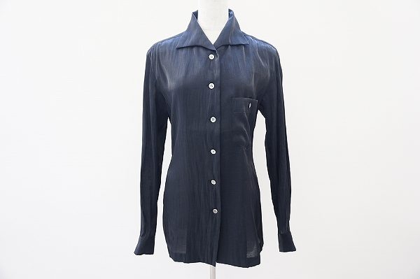 スタイリッシュにスッキリきまる1枚！イッセイミヤケ シャツブラウスを買取しました