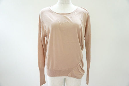 使い勝手が良いのが最大のポイント！セオリーのカットソーを買取しました