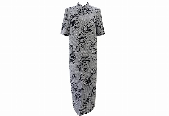 詩仙堂のタイトロングワンピを買取させて頂きました。