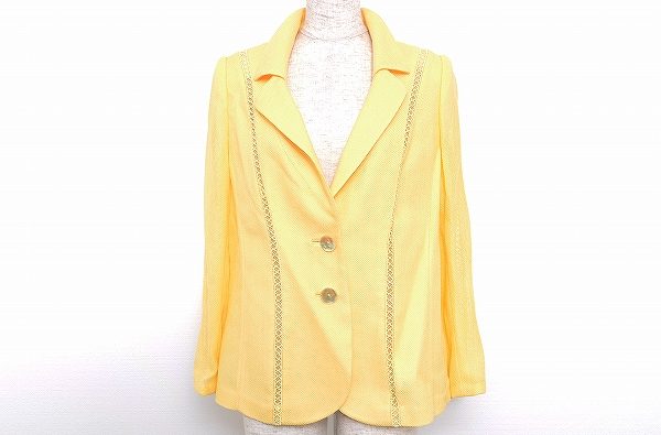 品なイエローで綺麗めスタイル！銀座マギーのジャケットを買い取りいたしました