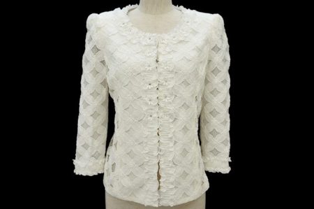 品格のよいフリルで清楚な印象を演出！銀座マギーのレース ジャケットを買い取りしました