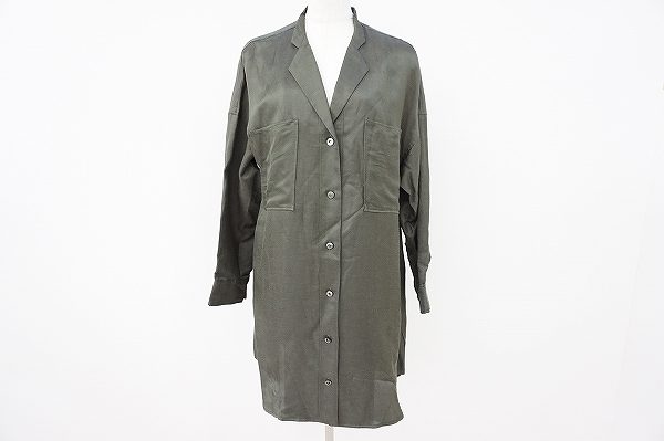 深いお色味のカーキがファッショナブル！アドーアのシャツをお買取いたしました