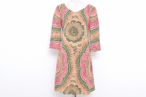 豪華で華やかな雰囲気をゲット！シビラのワンピースを買取しました