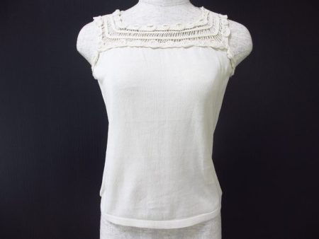 胸元フリルが品の良さを強調！シビラのカットソーを買取しました