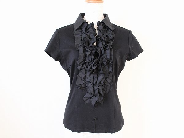 プロの洋服適正査定をうけるならアクイールで！ナラカミーチェのブラウスを買取いたしました