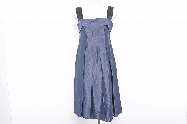 大人カワイイコーディネートのできあがり!アンタイトル ワンピースを買取しました