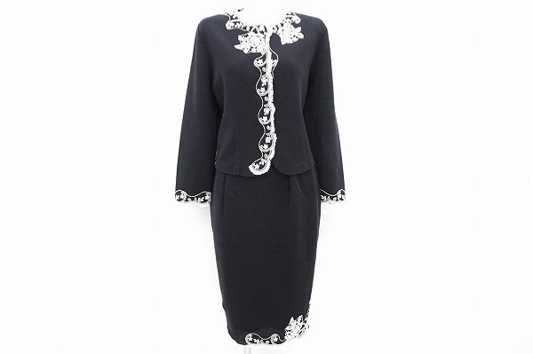 紺×白の組み合わせが高貴に!アトリエサガンのセットアップを買取しました