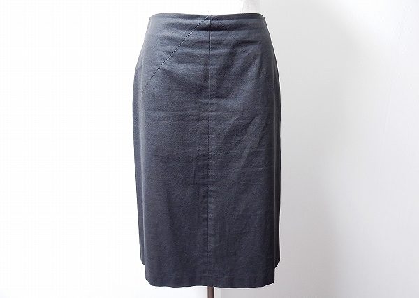 結局シンプルが一番使う！シビラのスカートを買取しました