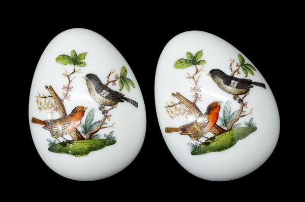 タマゴ型が可愛い！ヘレンドの陶器 ペーパーウェイト2個セットを買取しました
