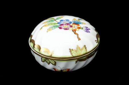 高貴溢れる花がアクセントに！ヘレンド陶器ポットを買取しました