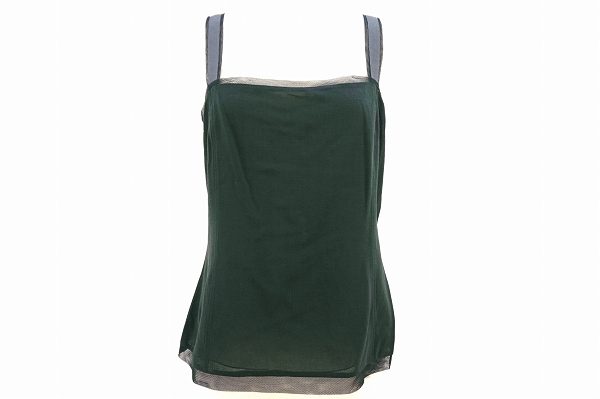 シンプルなデザインで様々な場面で使える！アクリスのキャミソールを買取しました