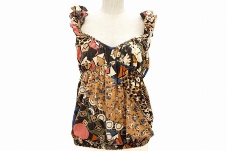 使わないアイテムは早めにリサイクル！ジャストカヴァリのカットソーを買取いたしました