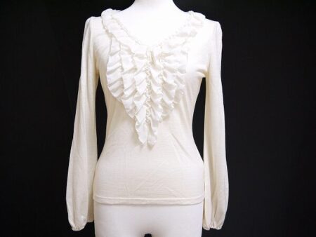 絶妙フリルでアクセント｜アナイ カットソーを買取しました