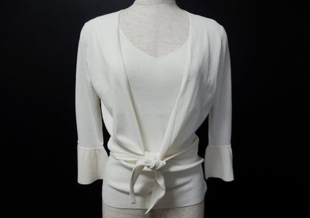 清楚な印象が叶う！エポカ 白のアンサンブルを買取しました