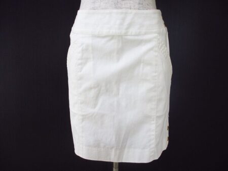 シンプルで動きやすさ抜群｜23区スポーツのキュロットスカートを買取しました