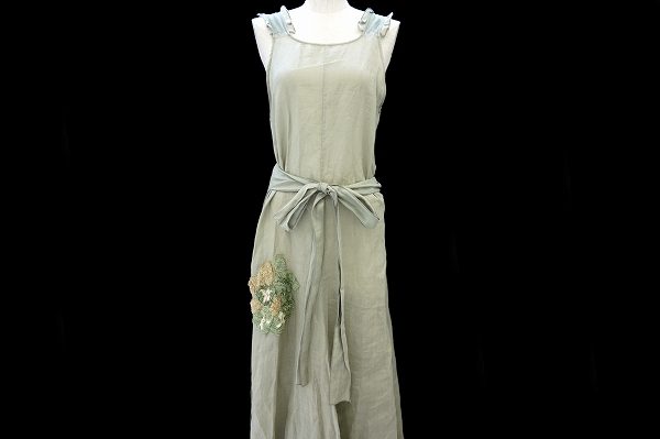 淡いカーキがシックな雰囲気をプラス！ソニアリキエルのワンピースを買取しました