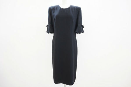 フォーマル服の買取先にぜひお選びください！ラピーヌのワンピースを買取いたしました