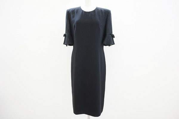 フォーマル服の買取先にぜひお選びください！ラピーヌのワンピースを買取いたしました