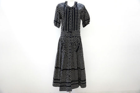 一点一点丁寧に査定、ワンダフルワールドのワンピースを買取いたしました