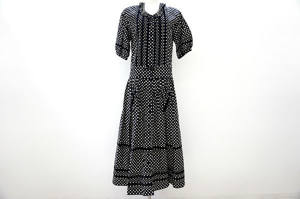 一点一点丁寧に査定、ワンダフルワールドのワンピースを買取いたしました