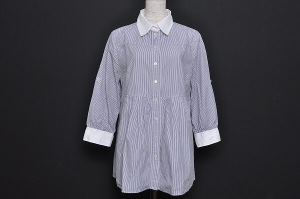 涼し気で軽やかさを演出できる｜23区のストライプチュニックを買取しました