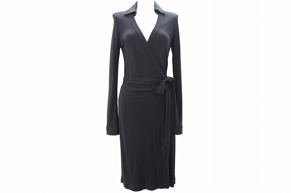 引き締まった印象にダイアン・フォン・ファステンバーグ ラップ ワンピースを買取しました