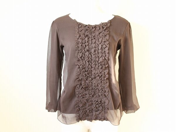 豪華だけれど落ち着いた雰囲気に！ポールカのカットソーを買取しました