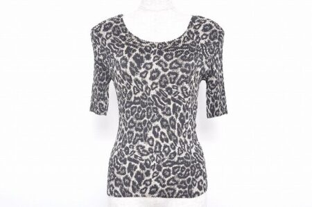 強い女性をお洋服で表現！スペッチオのカットソーを買取しました