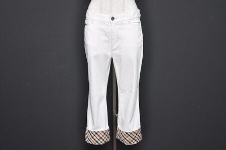 白とチェックの相性がよい ダックスのパンツを買取しました